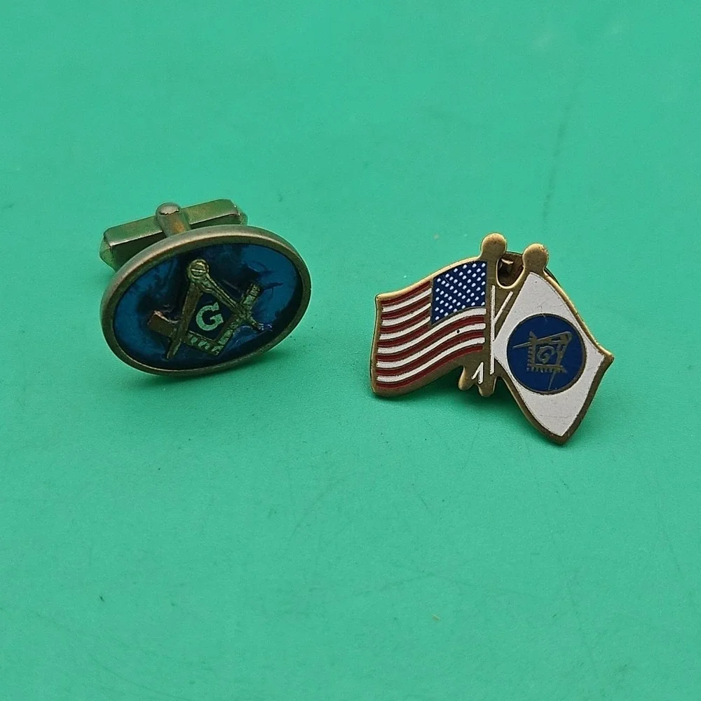 Vintage Freemason‎ Collectibles Pin And Cufflink